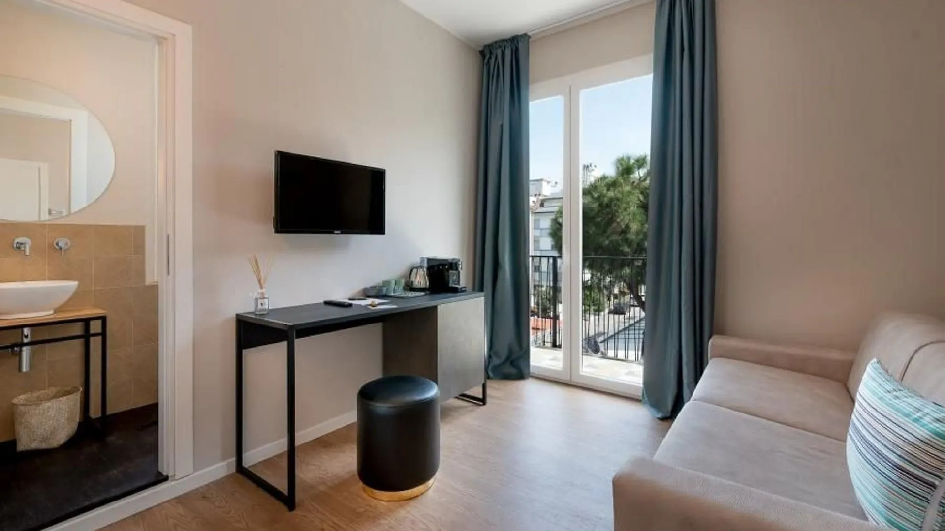 Hotel Vagabond Riccione
