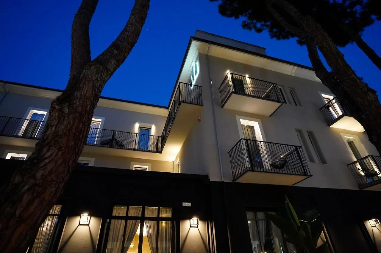 Hotel Vagabond Riccione Italy