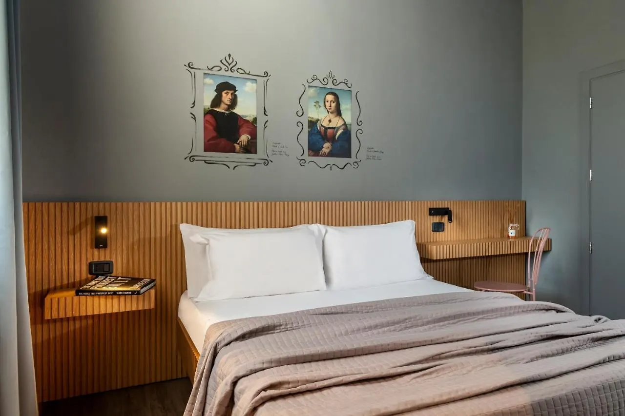 Hotel Vagabond 리치오네 이탈리아