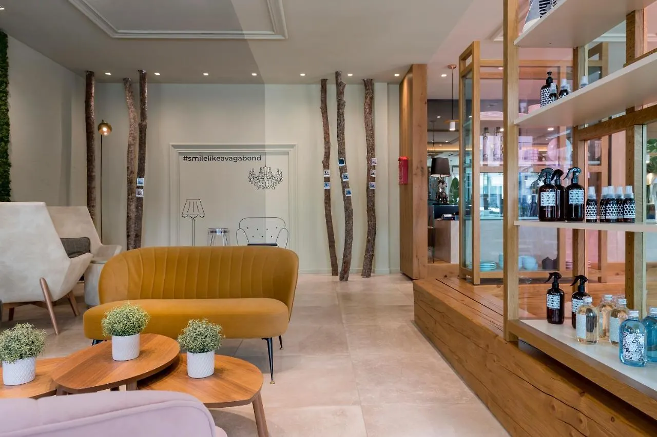 Hotel Vagabond 리치오네 3*,  이탈리아